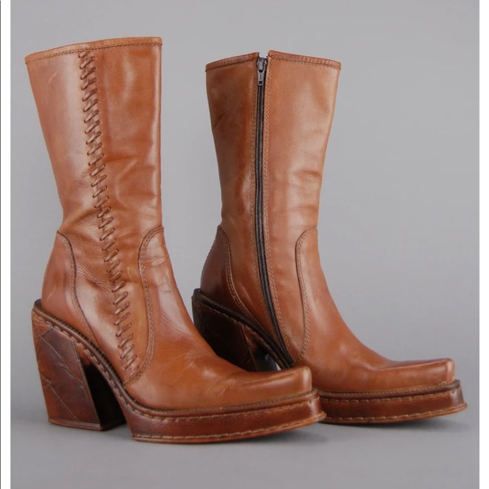 Vintage HEX pointed boot